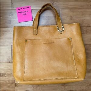 Sunflower medium zip cross body Portland Leather